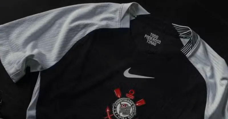 Corinthians: Análise da Proposta Bilionária da Adidas e Impactos Futuros