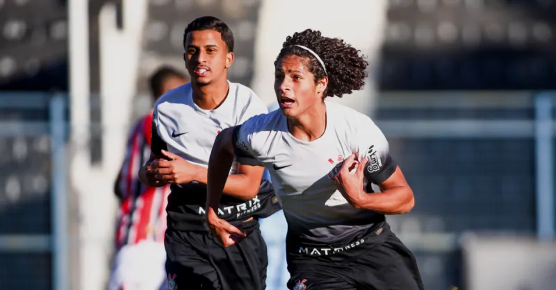 Corinthians Sub-17: Laruccia Detalha Dificuldades na Arena MRV e Gramado Sintético