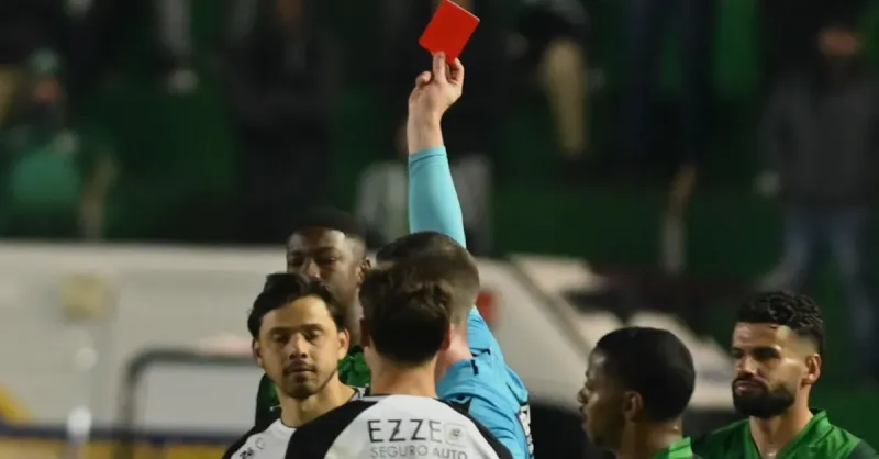 Exclusivo: Áudio do VAR Revela Detalhes da Expulsão de Romero no Corinthians