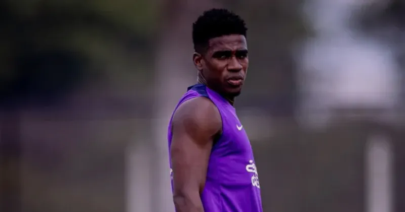 Corinthians Desafia Transfer Ban: Nova Proposta por Félix Torres e R$ 33 Milhões em Jogo