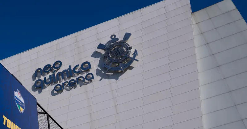 Corinthians e Betano: Negociações Chave para Naming Rights e Patrocínio Master