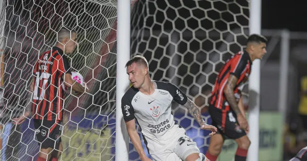 Charles Garante Triunfo Crucial do Corinthians Fora de Casa em Jogo Quente