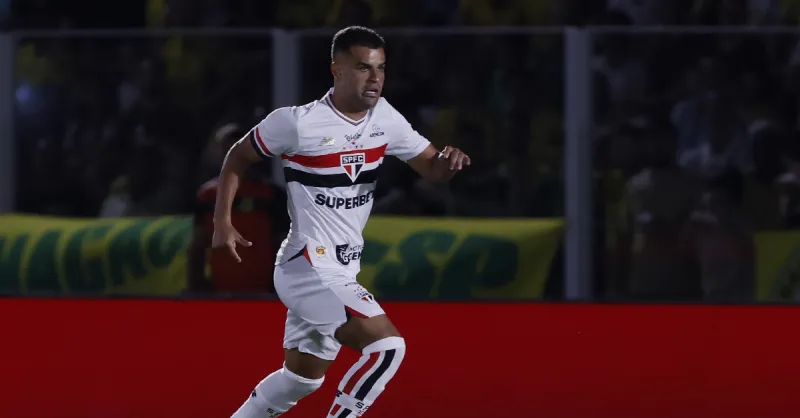 Alisson no Corinthians? Juca Kfouri prevê recepção tensa da torcida corintiana