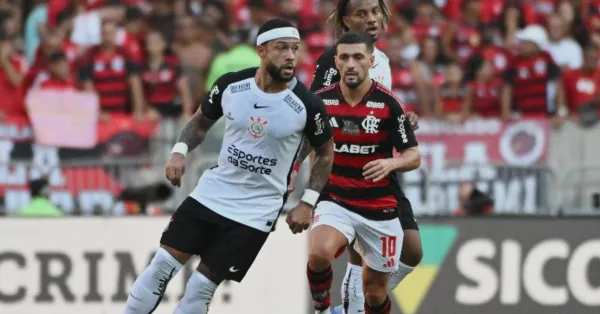 Supercopa Rei: Torcida do Corinthians Recebe Time em Brasília Antes de Duelo Contra Flamengo